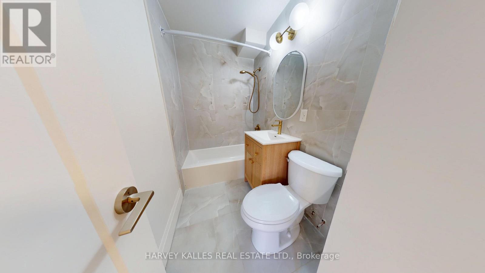 12 - 1 Marquette Avenue, Toronto, Ontario M6A 1X8 - Photo 7 - C13673816