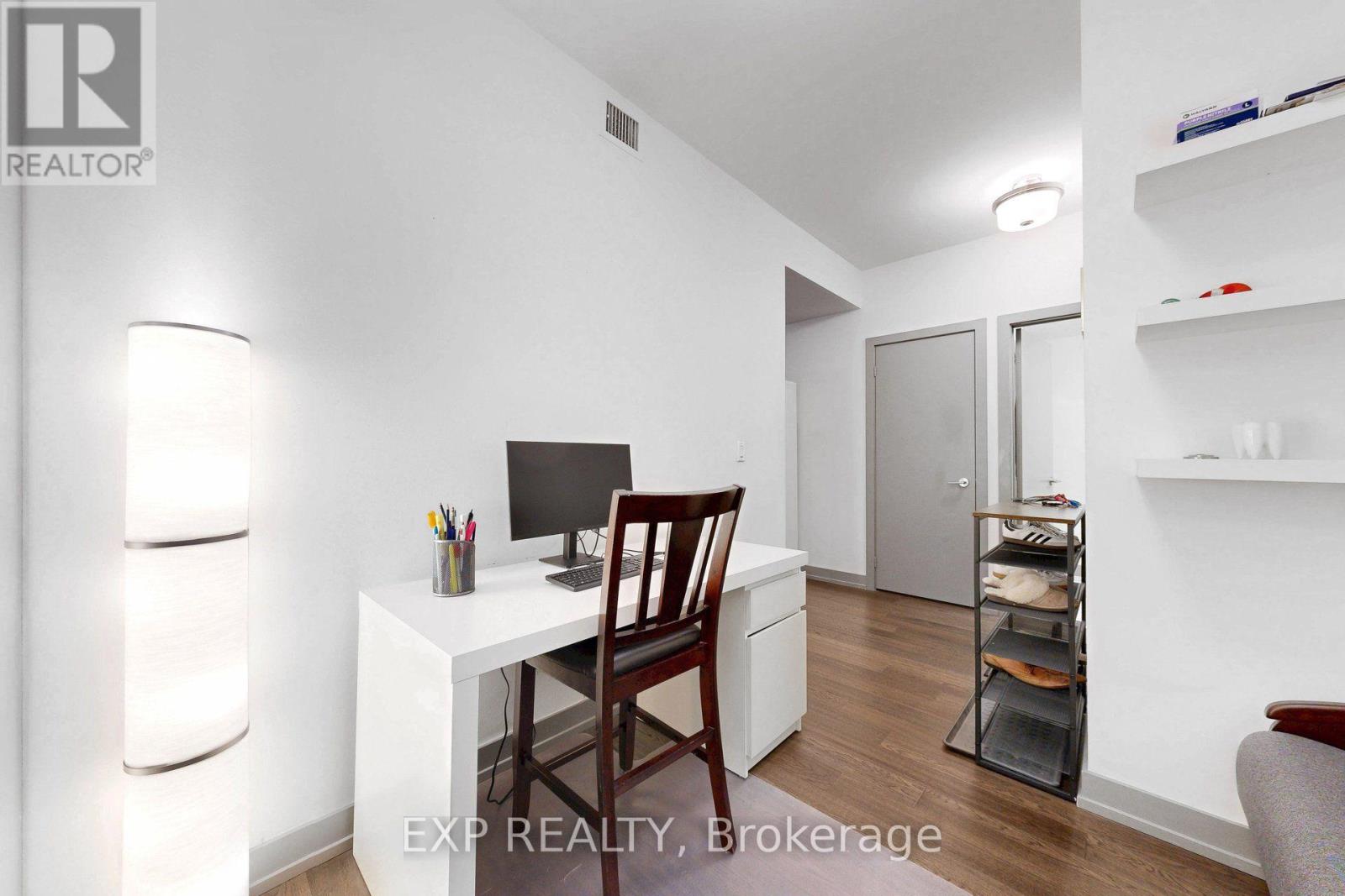 912 - 438 King Street W, Toronto, Ontario  M5V 3T9 - Photo 9 - C13673838
