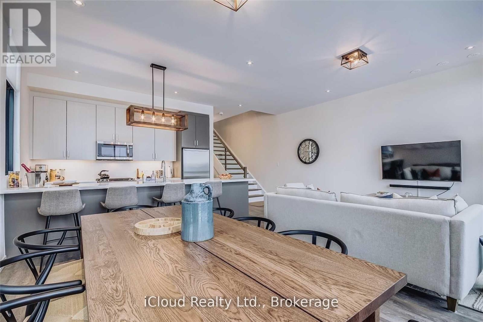 3779 Riva Avenue, Innisfil, Ontario L9S 0L5 - Photo 4 - N13673796