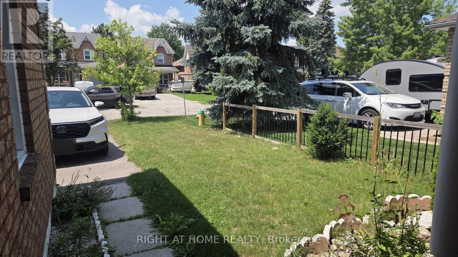 129 Heydon Avenue, New Tecumseth, Ontario  L9R 1N6 - Photo 2 - N13673806