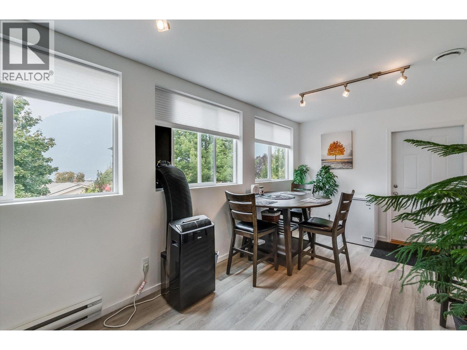 605 Seventh Street, Nelson, British Columbia  V1L 2Z8 - Photo 13 - 10397717