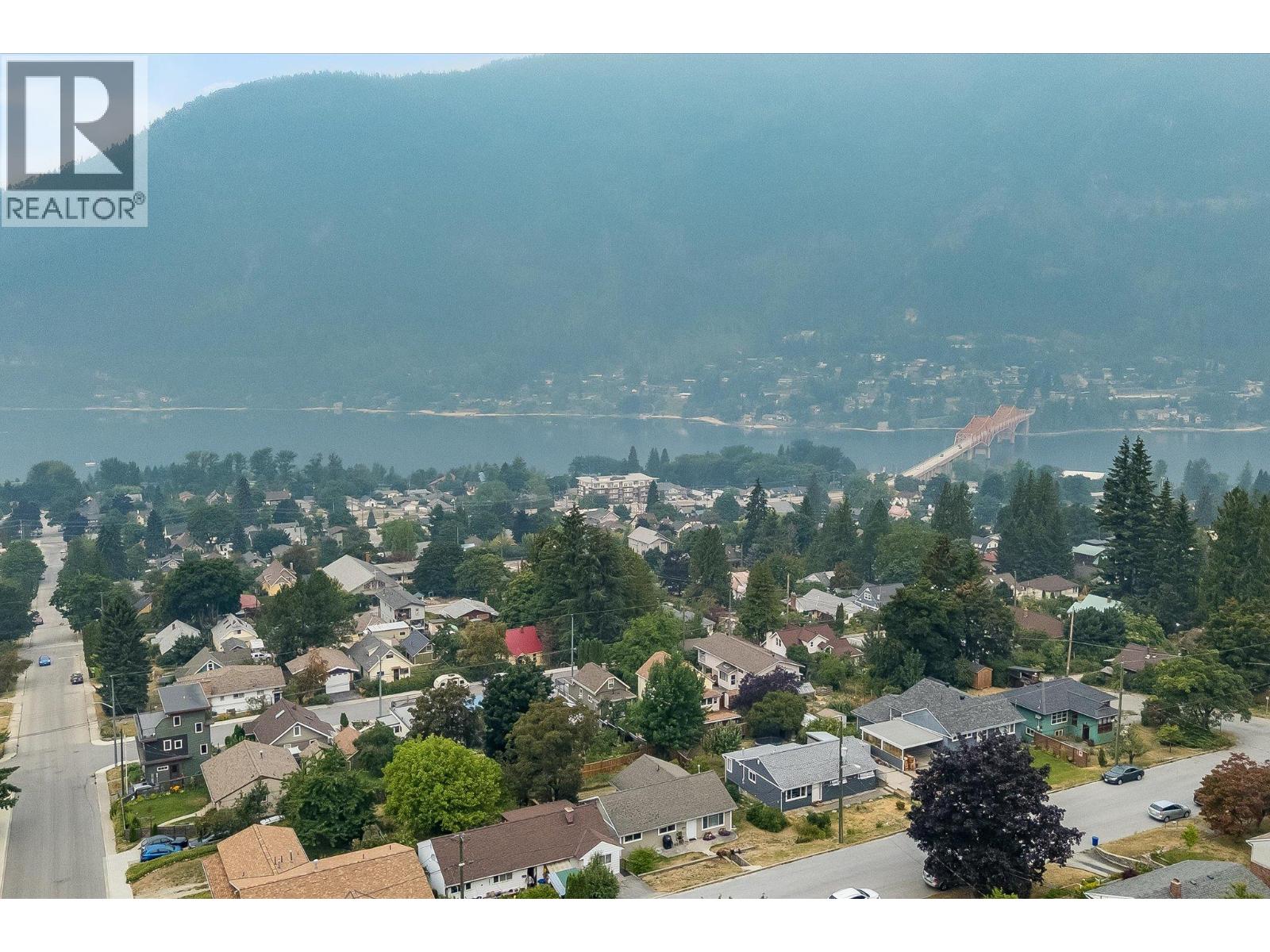 605 Seventh Street, Nelson, British Columbia  V1L 2Z8 - Photo 34 - 10397717