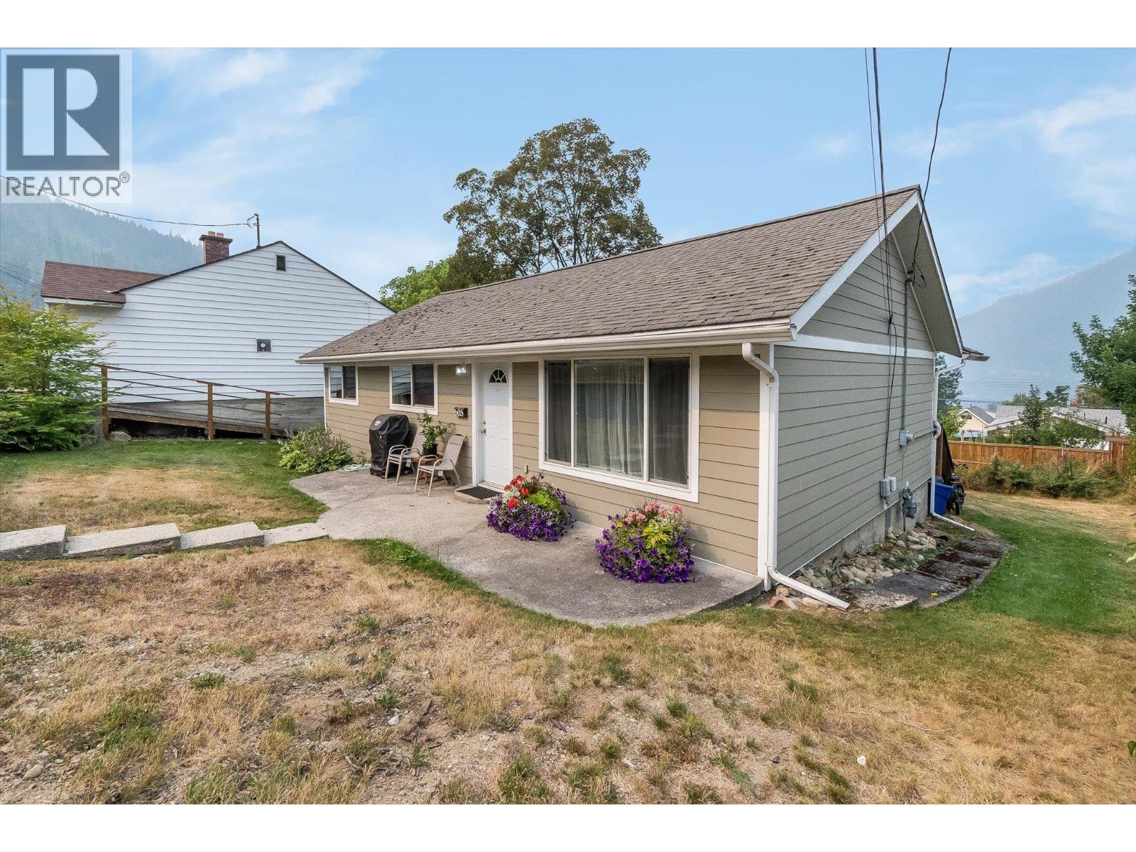 605 Seventh Street, Nelson, British Columbia  V1L 2Z8 - Photo 38 - 10397717
