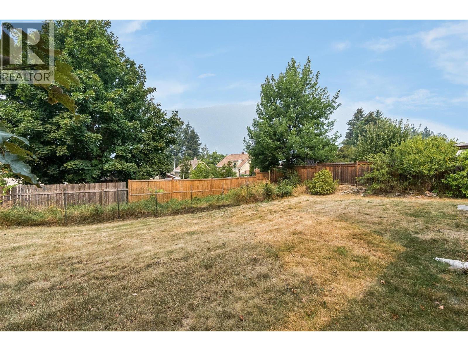 605 Seventh Street, Nelson, British Columbia  V1L 2Z8 - Photo 45 - 10397717