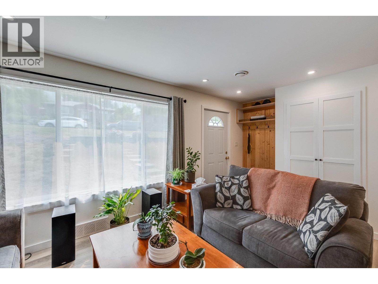 605 Seventh Street, Nelson, British Columbia  V1L 2Z8 - Photo 7 - 10397717