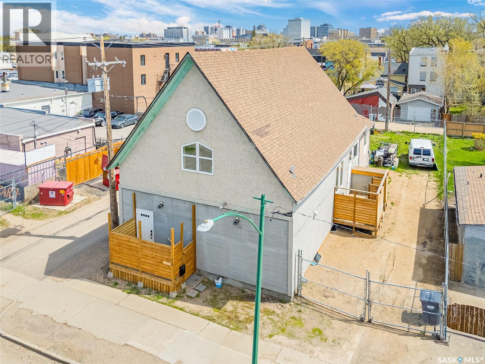 310 F Avenue S, Saskatoon, Saskatchewan  S7M 1T2 - Photo 5 - SK045566