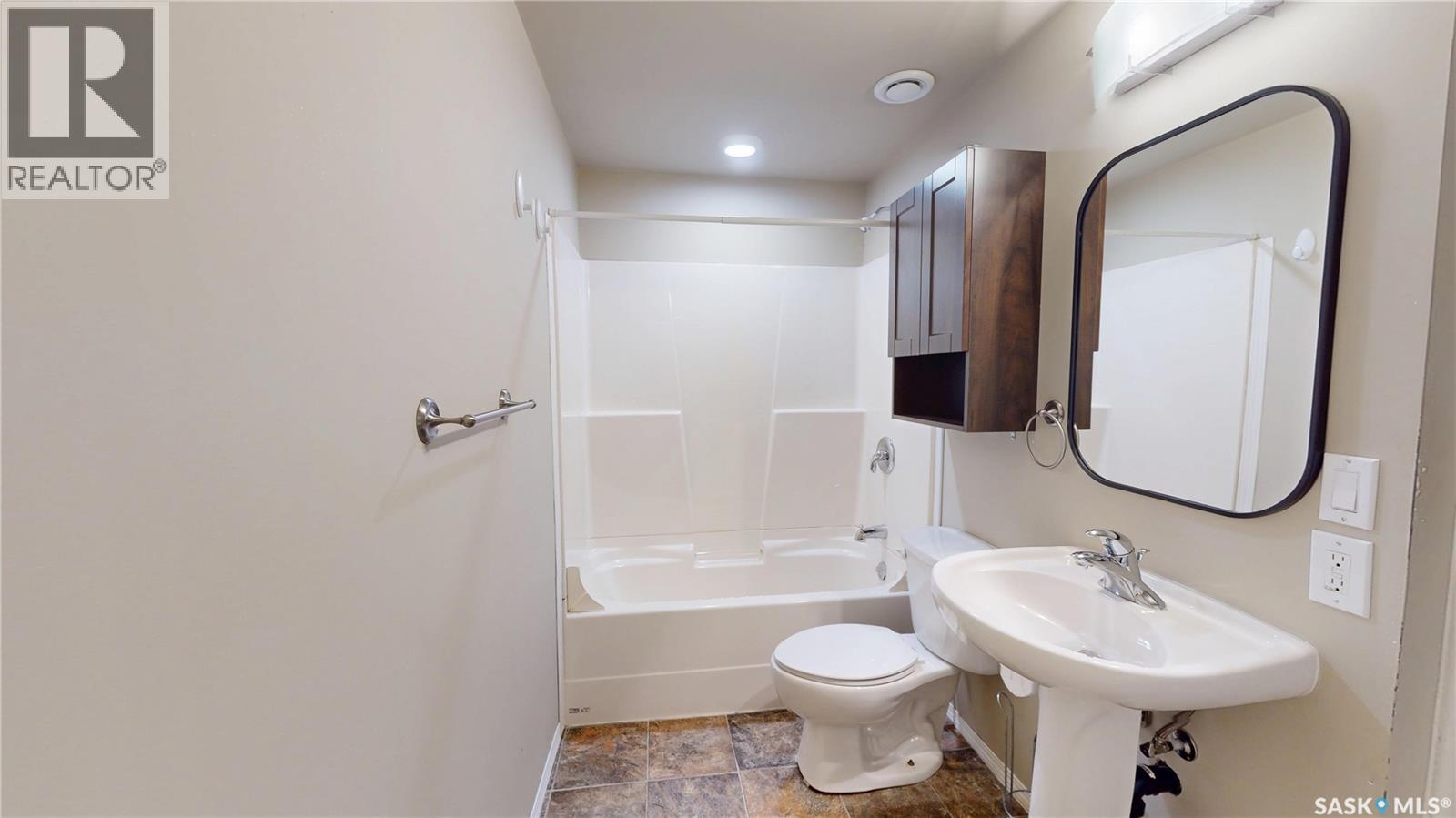 13 809 Kristjanson Road, Saskatoon, Saskatchewan  S7S 1M8 - Photo 24 - SK045505