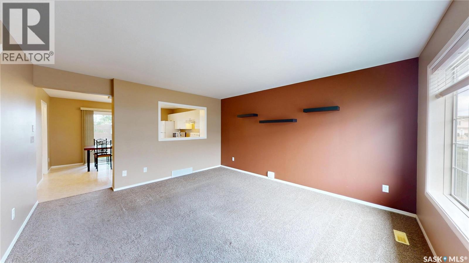 13 809 Kristjanson Road, Saskatoon, Saskatchewan  S7S 1M8 - Photo 3 - SK045505