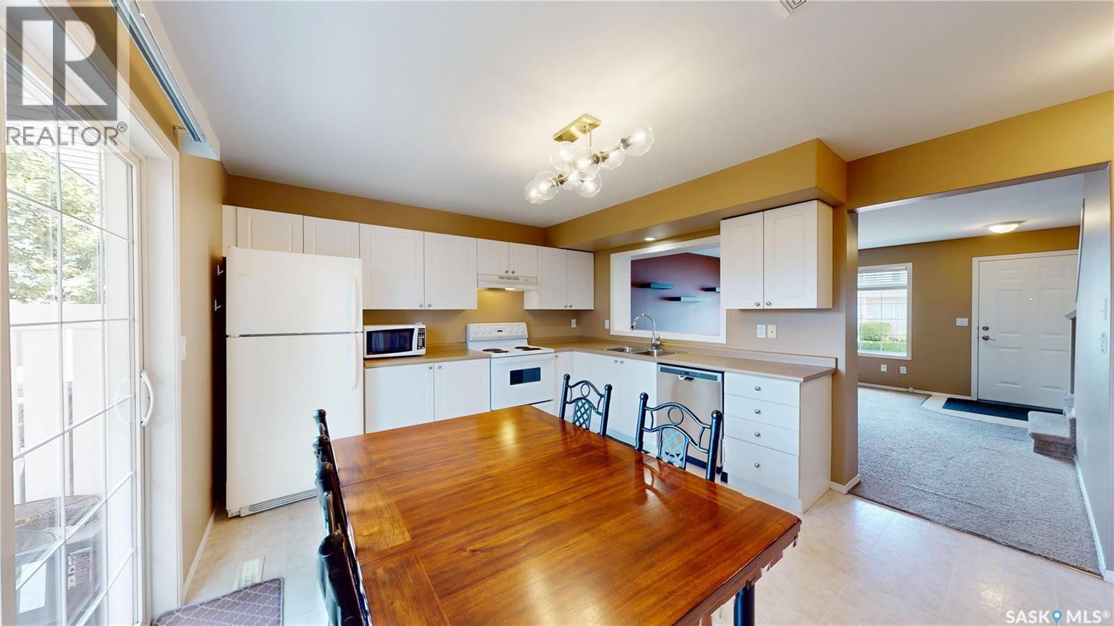 13 809 Kristjanson Road, Saskatoon, Saskatchewan  S7S 1M8 - Photo 6 - SK045505