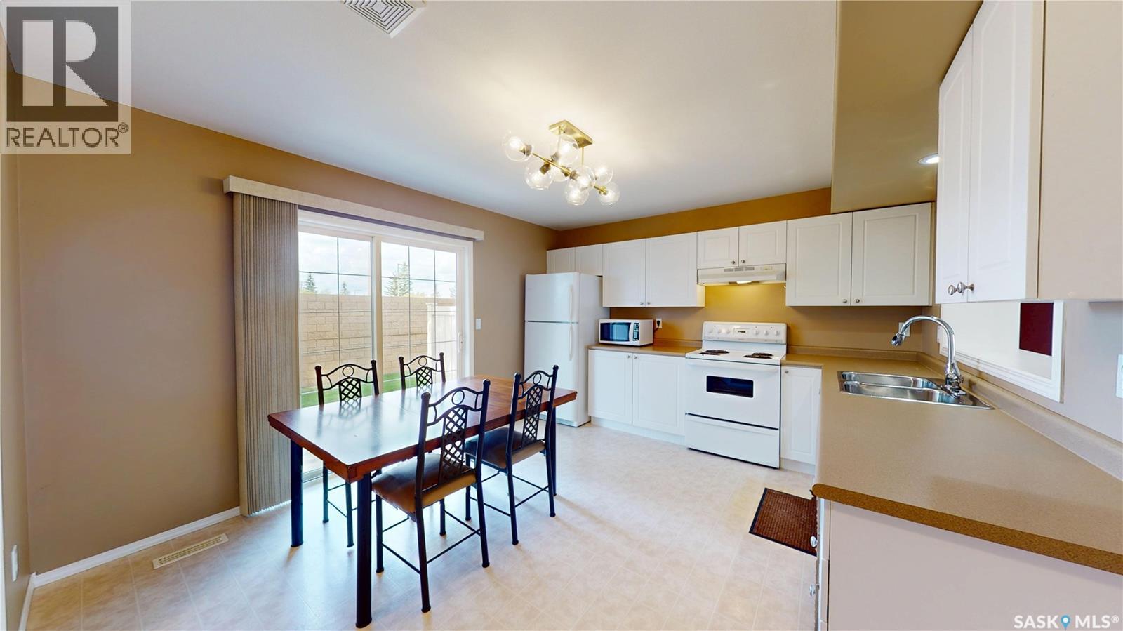 13 809 Kristjanson Road, Saskatoon, Saskatchewan  S7S 1M8 - Photo 7 - SK045505
