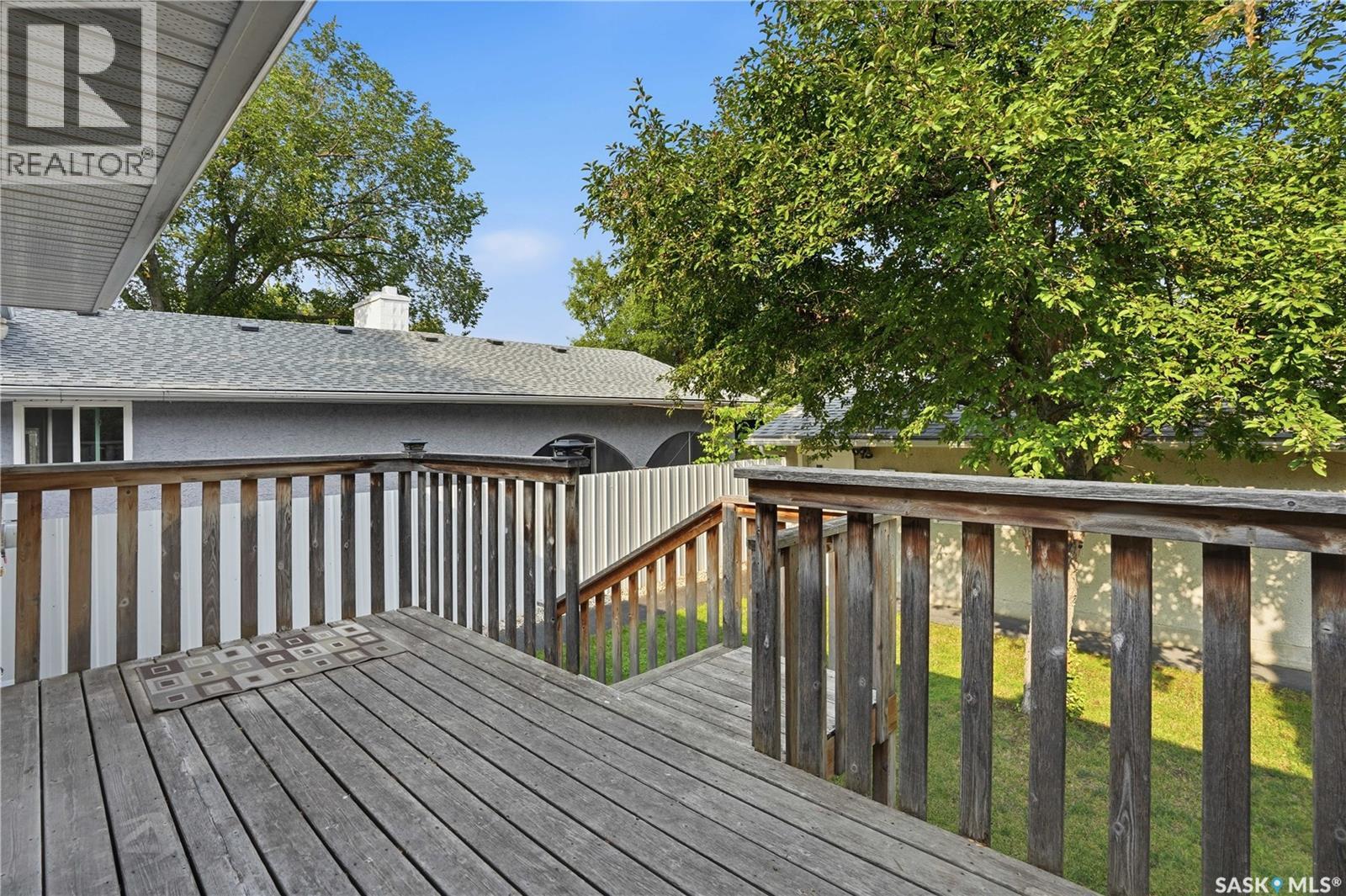 843 N Mcintosh Street, Regina, Saskatchewan  S4R 6H1 - Photo 43 - SK045455