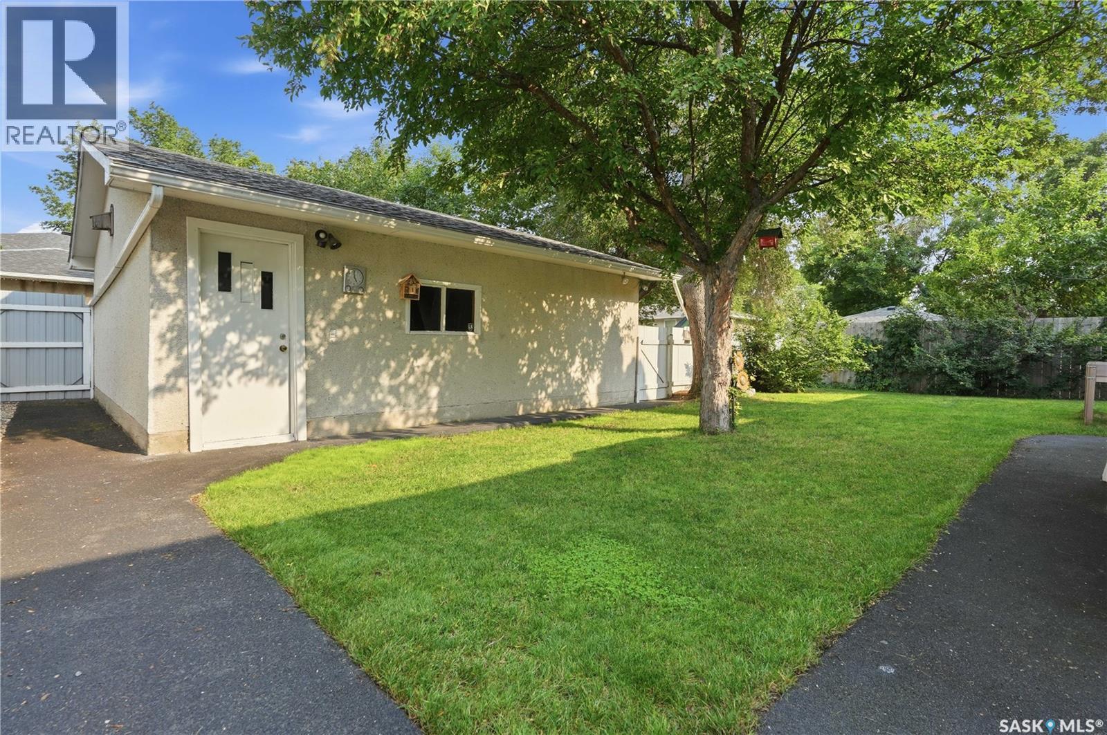 843 N Mcintosh Street, Regina, Saskatchewan  S4R 6H1 - Photo 46 - SK045455