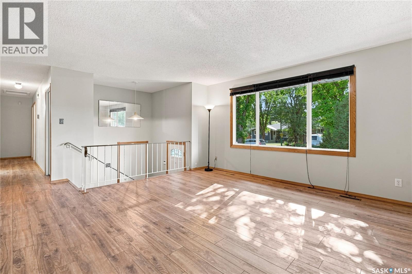 843 N Mcintosh Street, Regina, Saskatchewan  S4R 6H1 - Photo 6 - SK045455