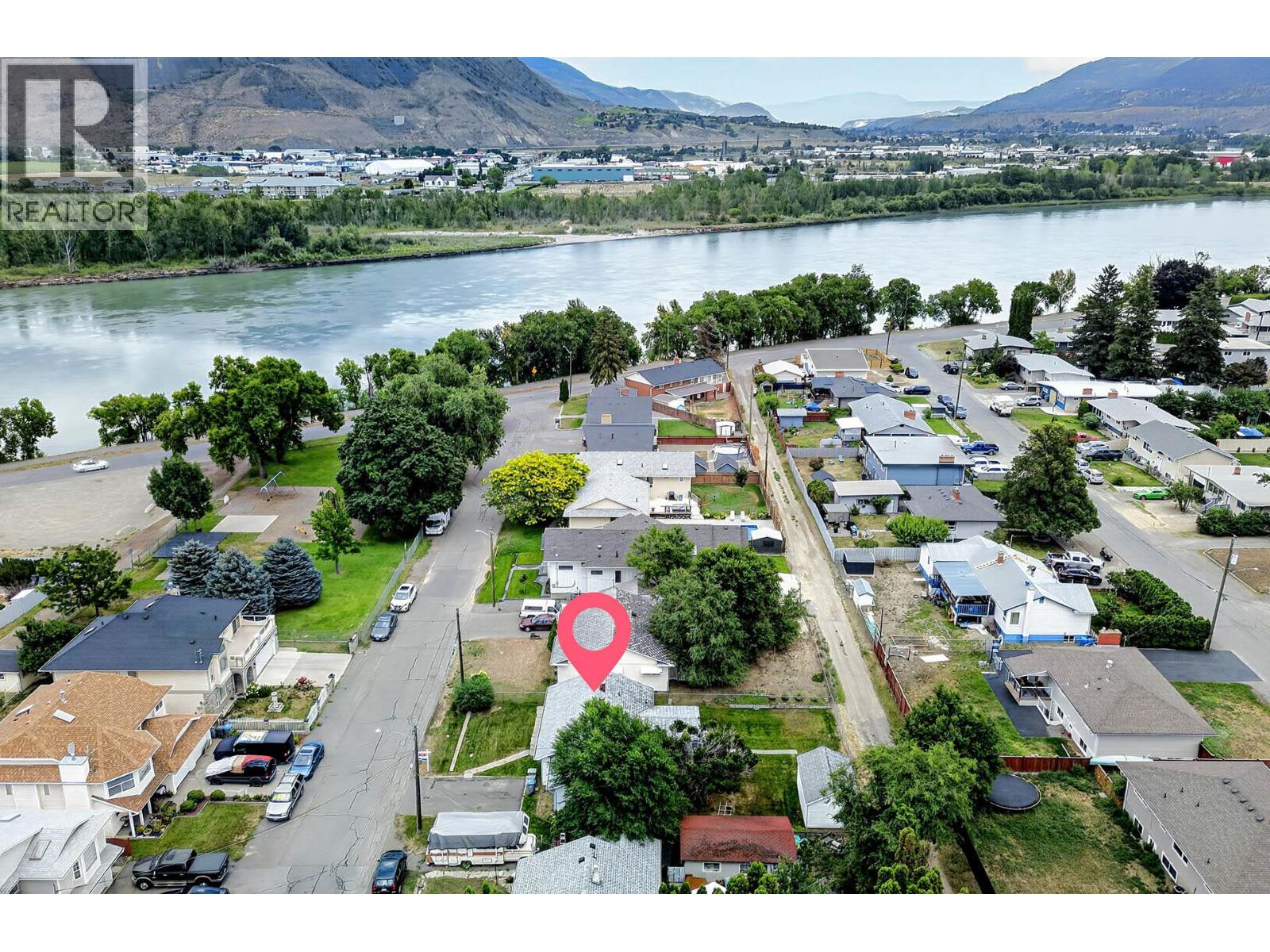 254 Juniper Avenue, Kamloops, British Columbia  V2B 1H7 - Photo 2 - 10395028