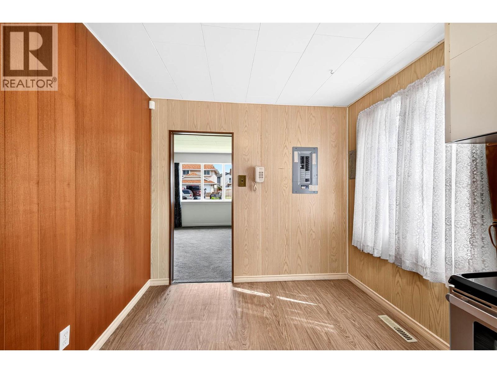 254 Juniper Avenue, Kamloops, British Columbia  V2B 1H7 - Photo 10 - 10395028