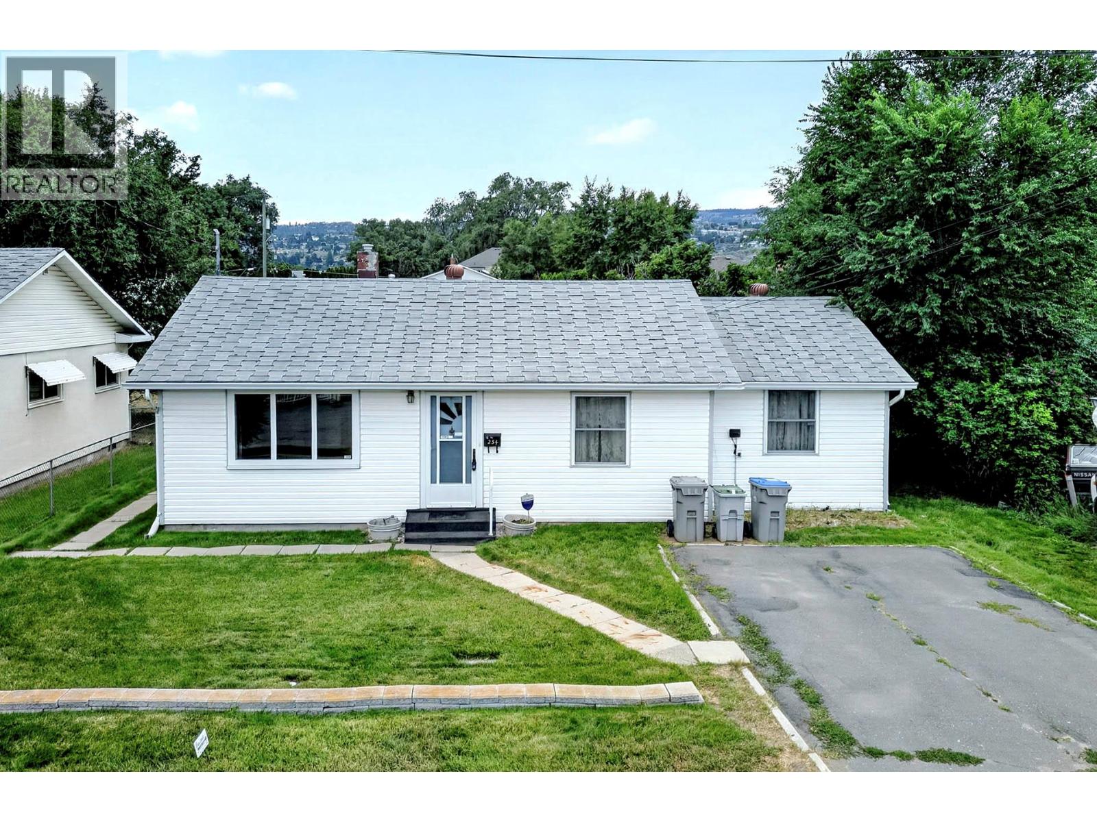 254 Juniper Avenue, Kamloops, British Columbia