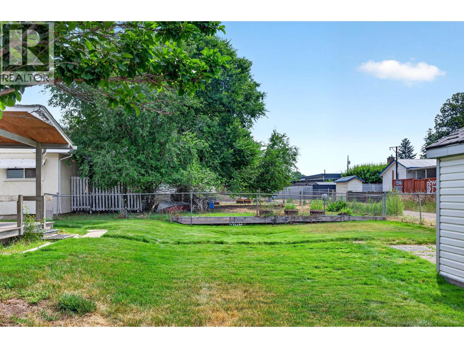 254 Juniper Avenue, Kamloops, British Columbia  V2B 1H7 - Photo 39 - 10395028