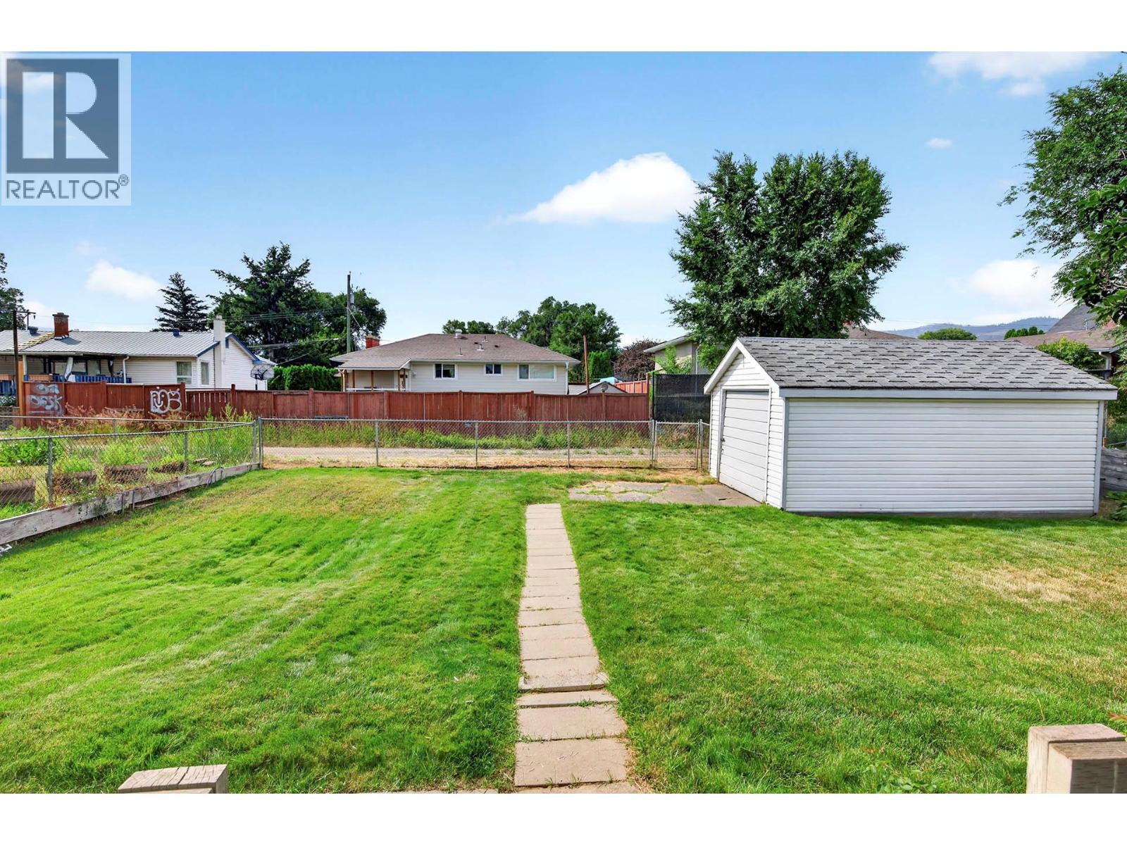 254 Juniper Avenue, Kamloops, British Columbia  V2B 1H7 - Photo 38 - 10395028