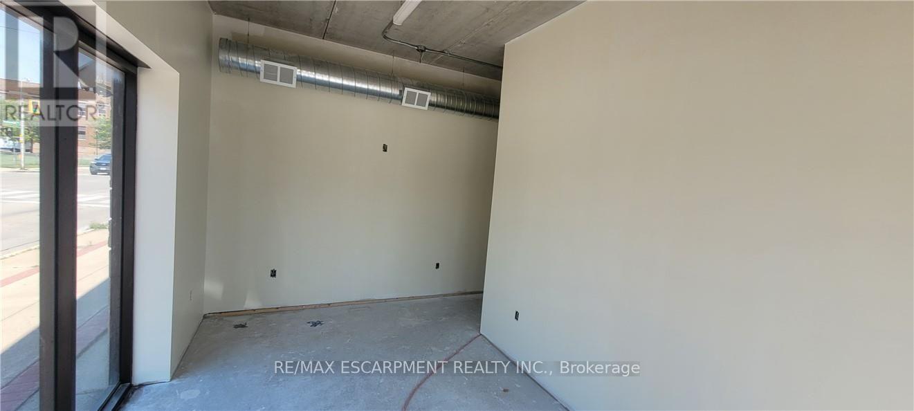 Office #1 - 120 Parkdale Avenue N, Hamilton, Ontario  L8H 5W9 - Photo 25 - X12647016