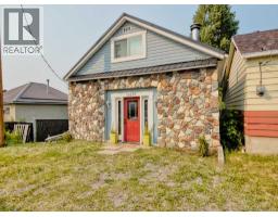 13353 16 Avenue, Blairmore, Alberta