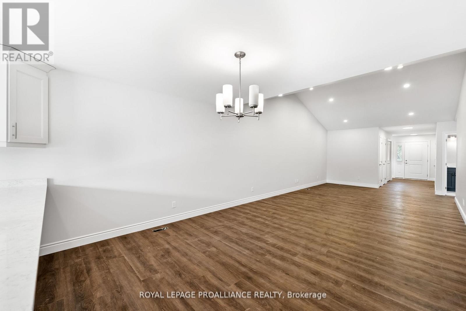 206 Homewood Avenue, Trent Hills, Ontario  K0L 1Y0 - Photo 5 - X13673872