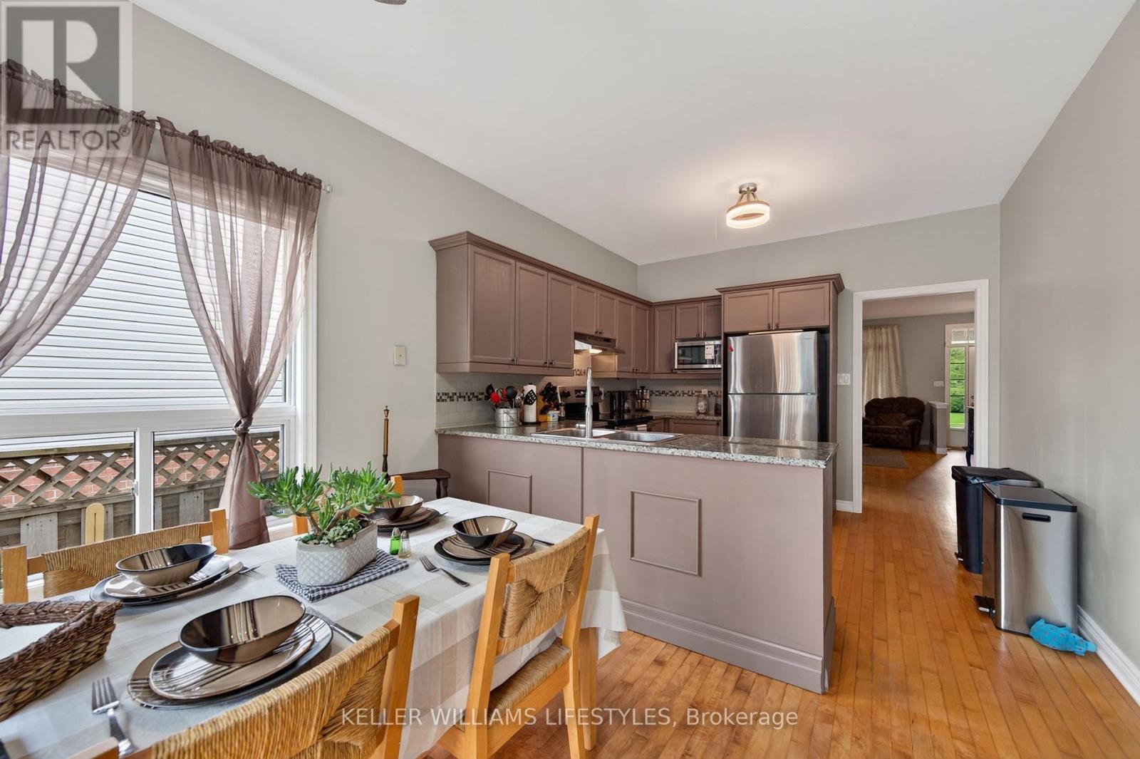 227 Chelton Road, London South, Ontario  N6M 1H9 - Photo 3 - X13673856
