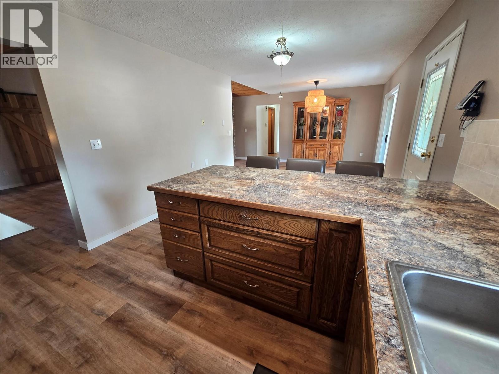 646 Haigh Road, Kamloops, British Columbia  V0E 1E0 - Photo 9 - 10397761