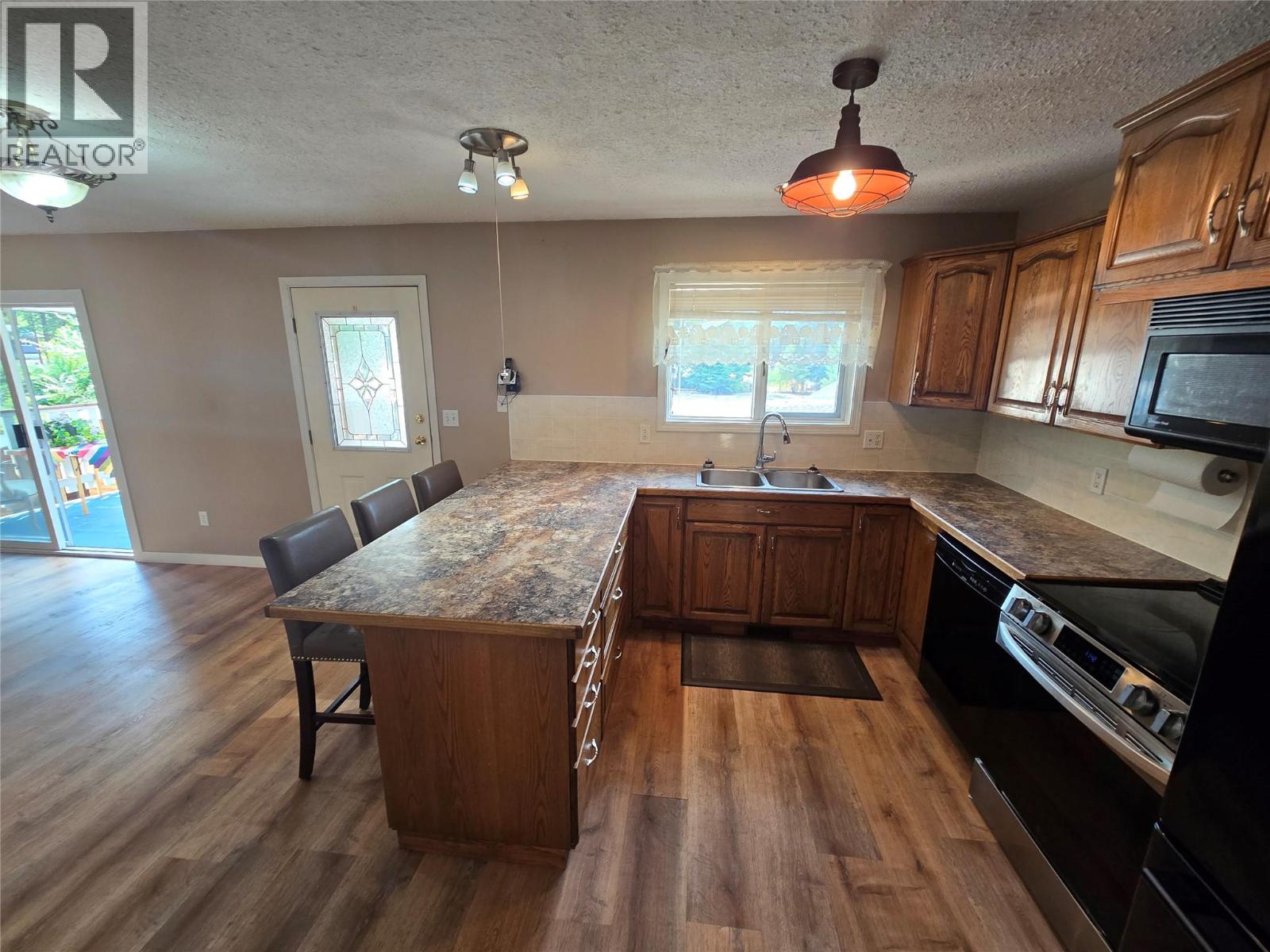 646 Haigh Road, Kamloops, British Columbia  V0E 1E0 - Photo 4 - 10397761
