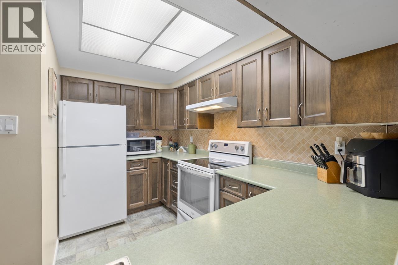 1103 460 Westview Street, Coquitlam, British Columbia  V3K 6C9 - Photo 11 - R3155673
