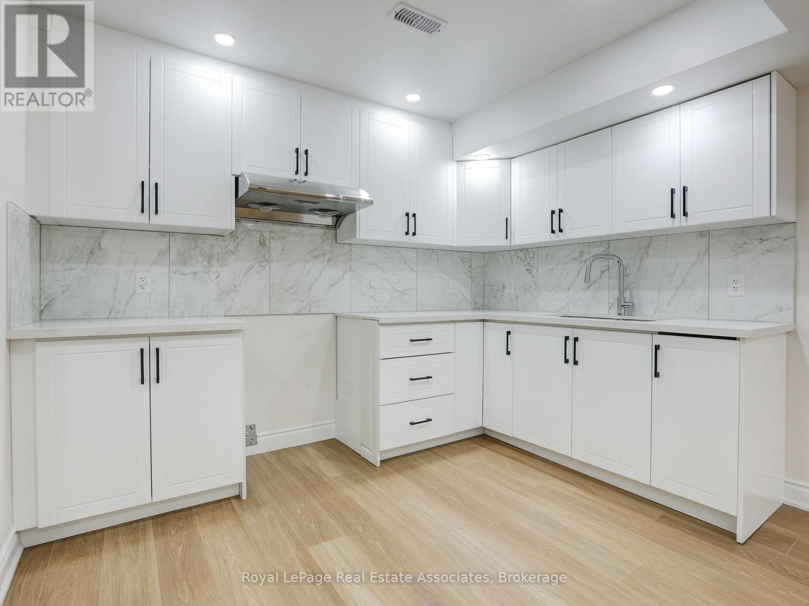 26 Mclachlan Place, Guelph, Ontario  N1H 8K4 - Photo 19 - X13672554