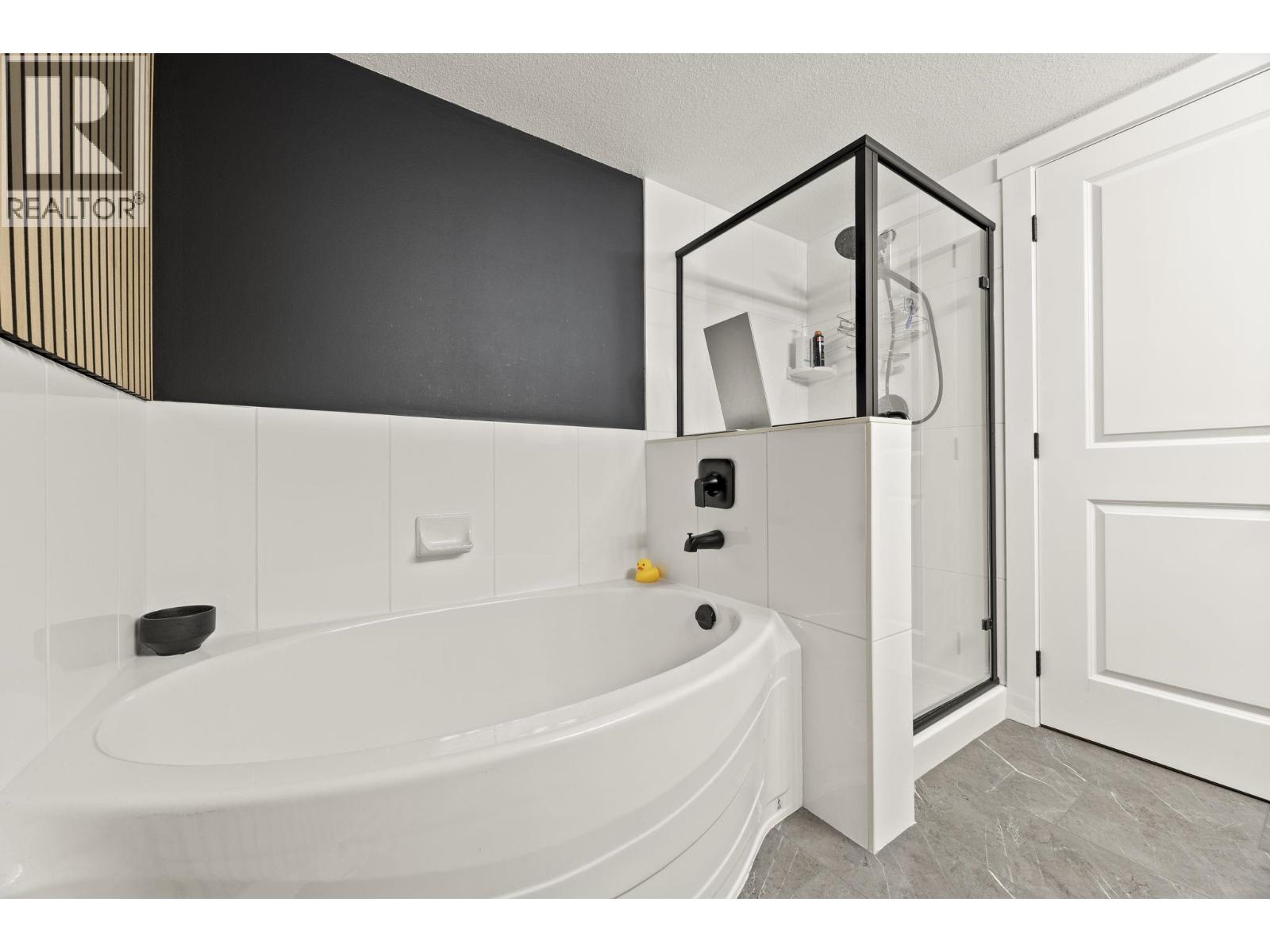 214 9339 University Crescent, Burnaby, British Columbia  V3E 3N2 - Photo 21 - R3155663