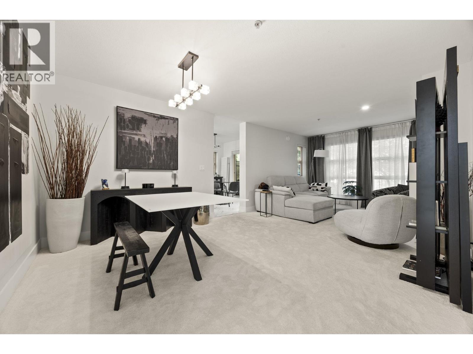 214 9339 University Crescent, Burnaby, British Columbia  V3E 3N2 - Photo 6 - R3155663