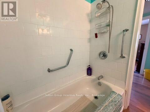 341 Saint Jean Street, Orillia, Ontario  L3V 4L6 - Photo 11 - S13673878