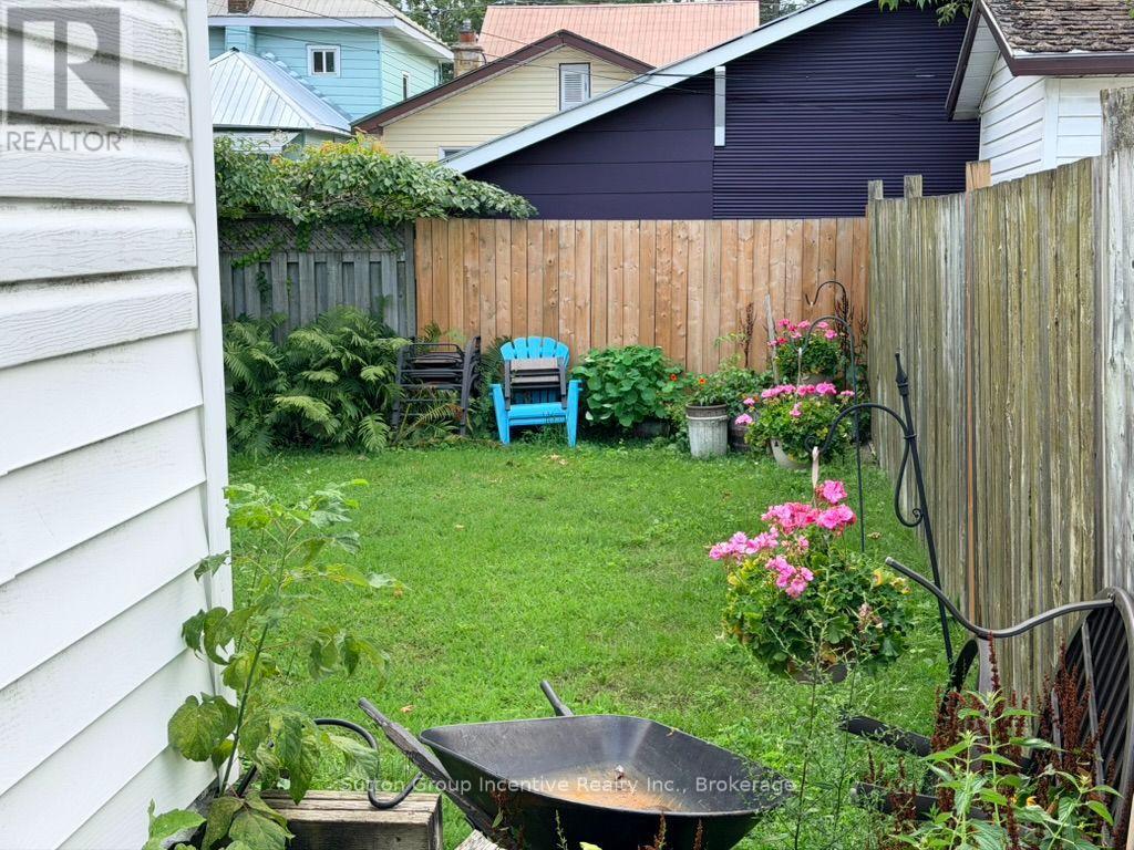 341 Saint Jean Street, Orillia, Ontario  L3V 4L6 - Photo 24 - S13673878