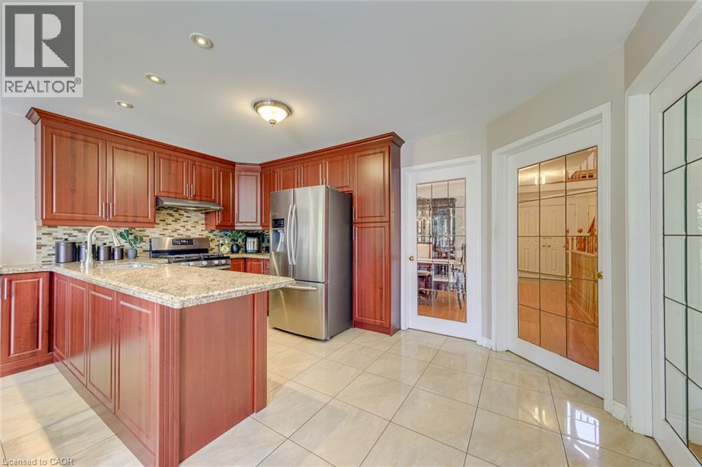 2442 Wynten Way, Oakville, Ontario  L6J 7K9 - Photo 10 - 40854282