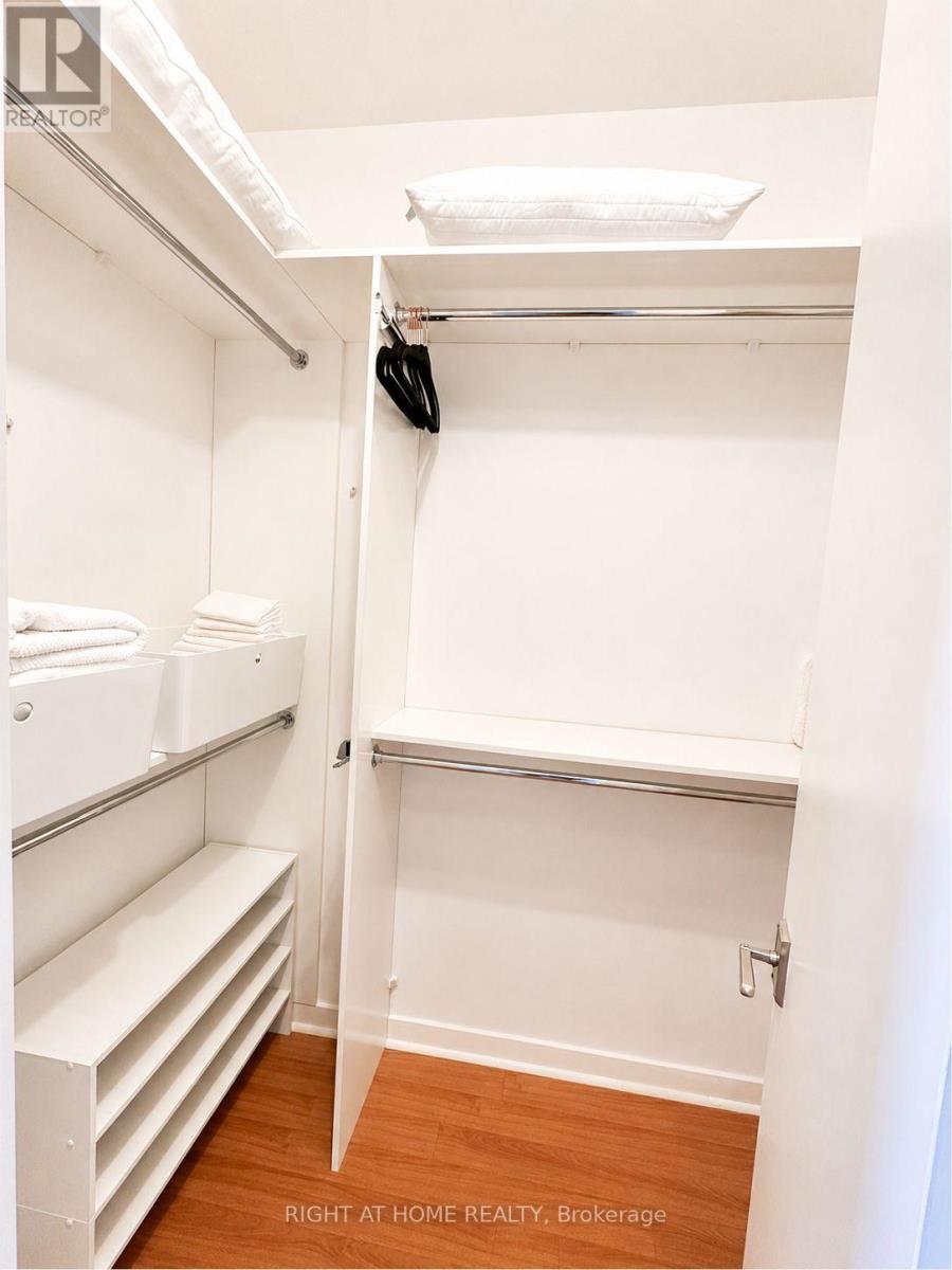 605 - 19 Brant Street, Toronto (Waterfront Communities), Ontario  M5V 2L2 - Photo 14 - C13673874
