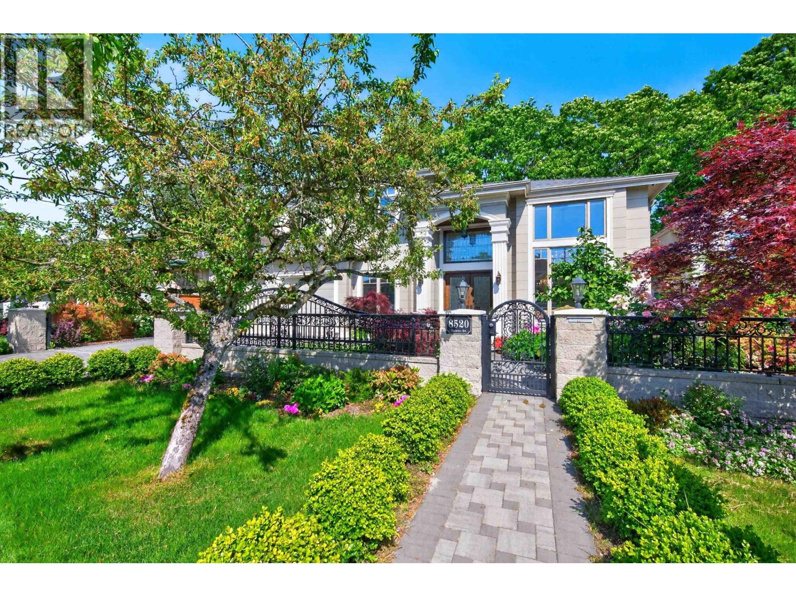 8520 Elsmore Road, Richmond, British Columbia V7C 2A1 - Photo 3 - R3155689