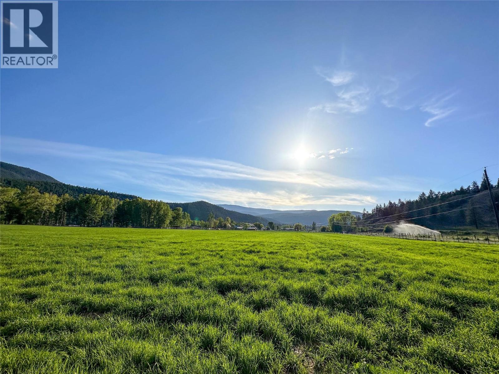 2328 Willgoose Road, Merritt, British Columbia  V1K 1N7 - Photo 8 - 10397714