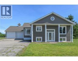 25 Rue du Voilier, Caraquet, New Brunswick