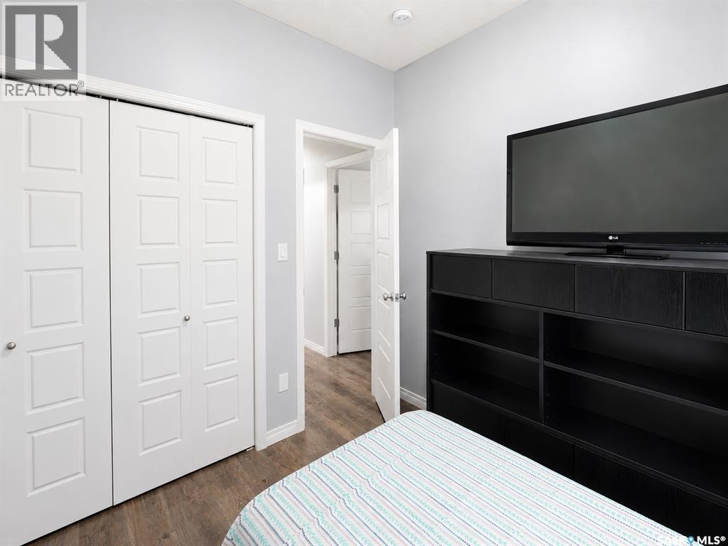 4801 James Hill Road, Regina, Saskatchewan  S4W 0C6 - Photo 19 - SK045564