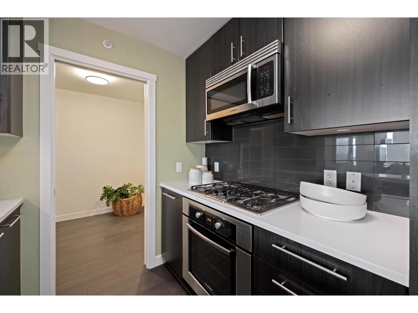 1808 608 Belmont Street, New Westminster, British Columbia  V3M 0G8 - Photo 5 - R3155159
