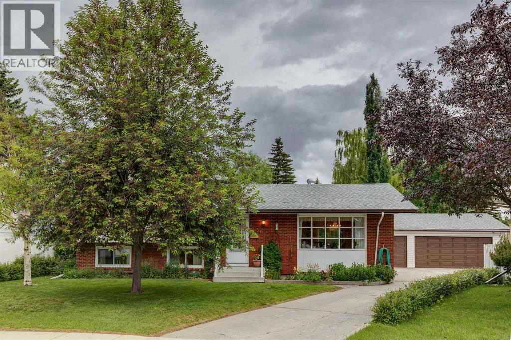 5036 Vallance Crescent Nw, Calgary, Alberta  T3A 0T6 - Photo 1 - A2319280
