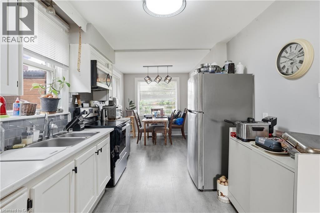 35 Centennial Parkway S, Hamilton, Ontario  L8G 2C1 - Photo 12 - 40855484
