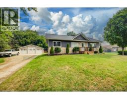 1077 QUEEN Street, Howick, Ontario
