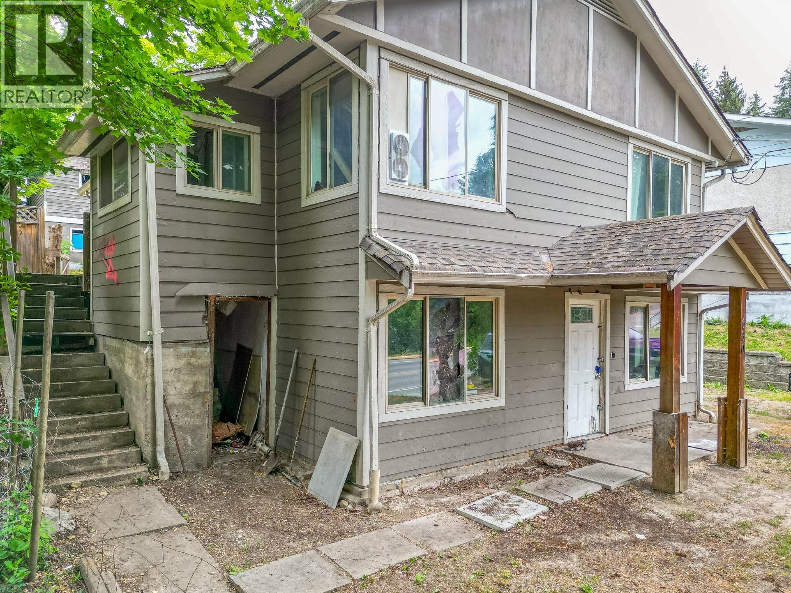 630 5 Street SE, Salmon Arm, British Columbia  V1E 4G2 - Photo 45 - 10393351