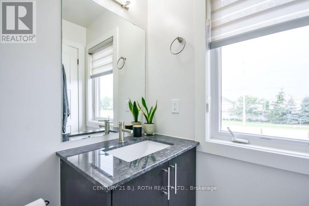35 Pumpkin Corner Crescent, Barrie, Ontario  L9J 0T5 - Photo 35 - S13673944