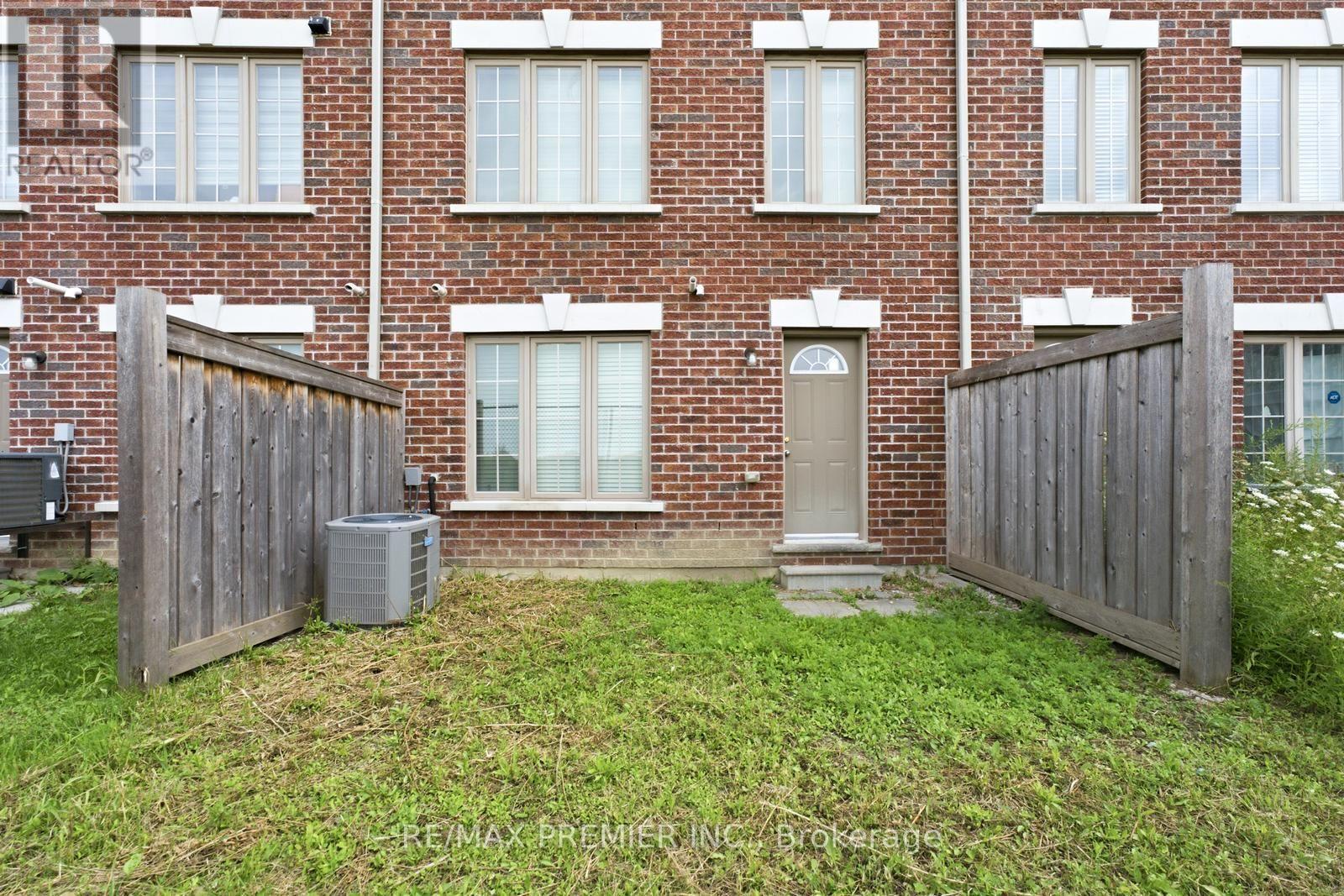 32 Shiff Crescent, Brampton, Ontario  L6Z 0H6 - Photo 22 - W13673892