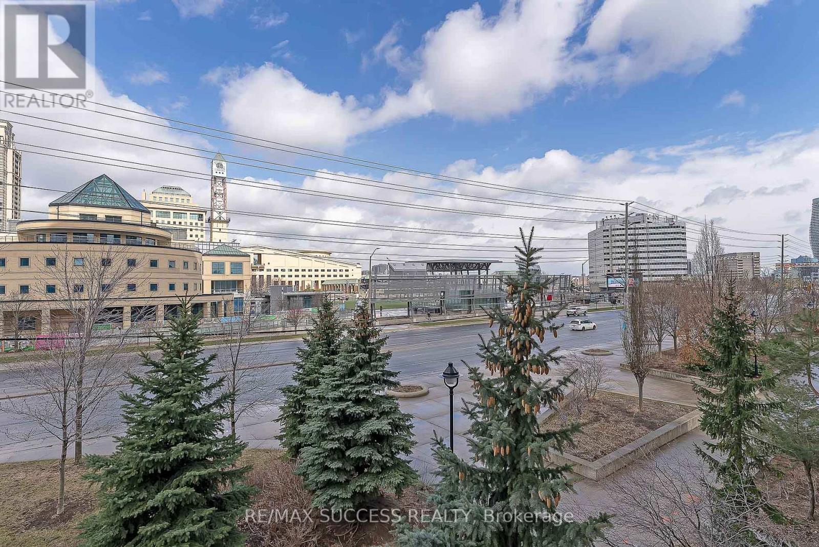 203 - 310 BURNHAMTHORPE ROAD W, Mississauga, Ontario