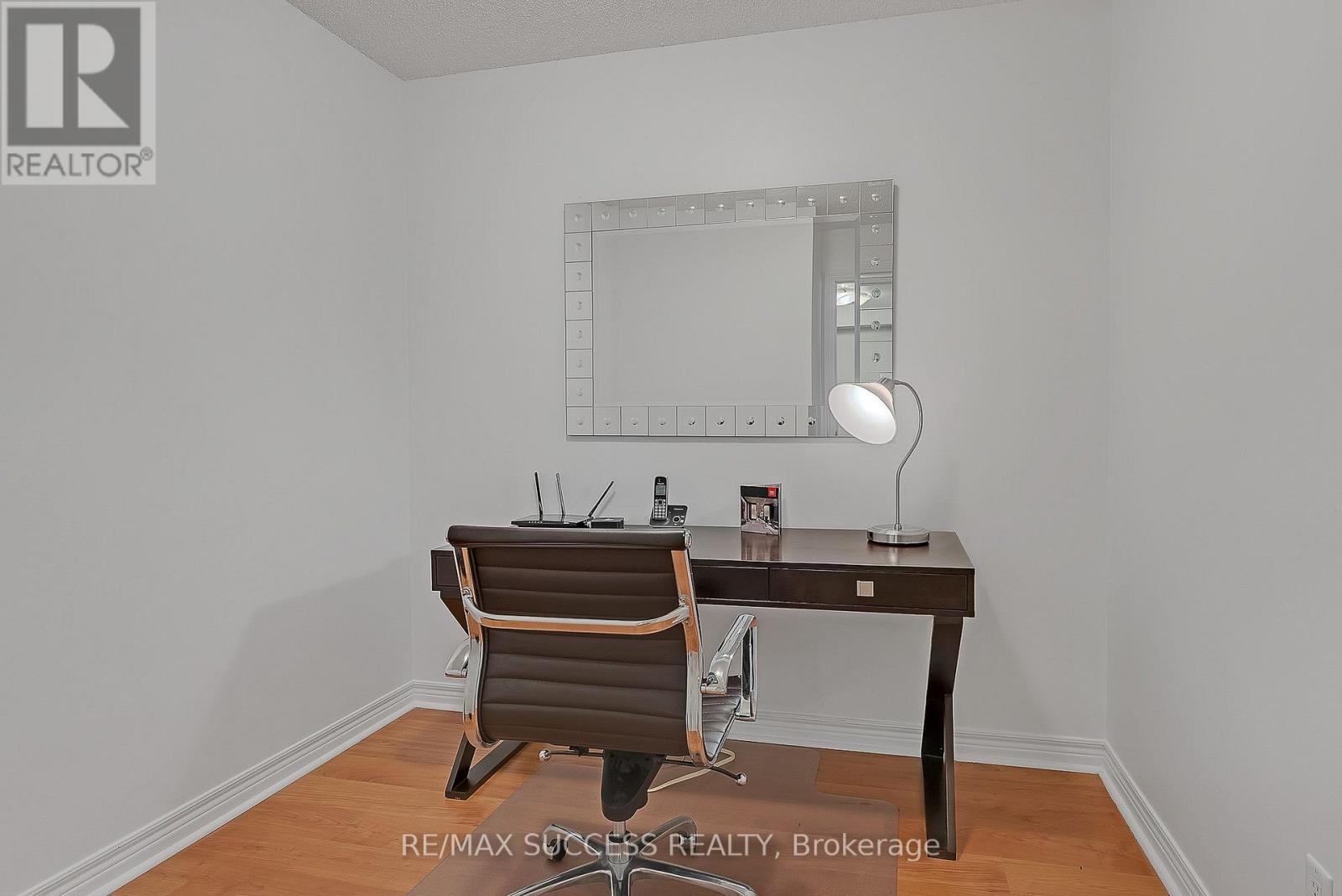 203 - 310 Burnhamthorpe Road W, Mississauga, Ontario  L5B 4P9 - Photo 11 - W13673898