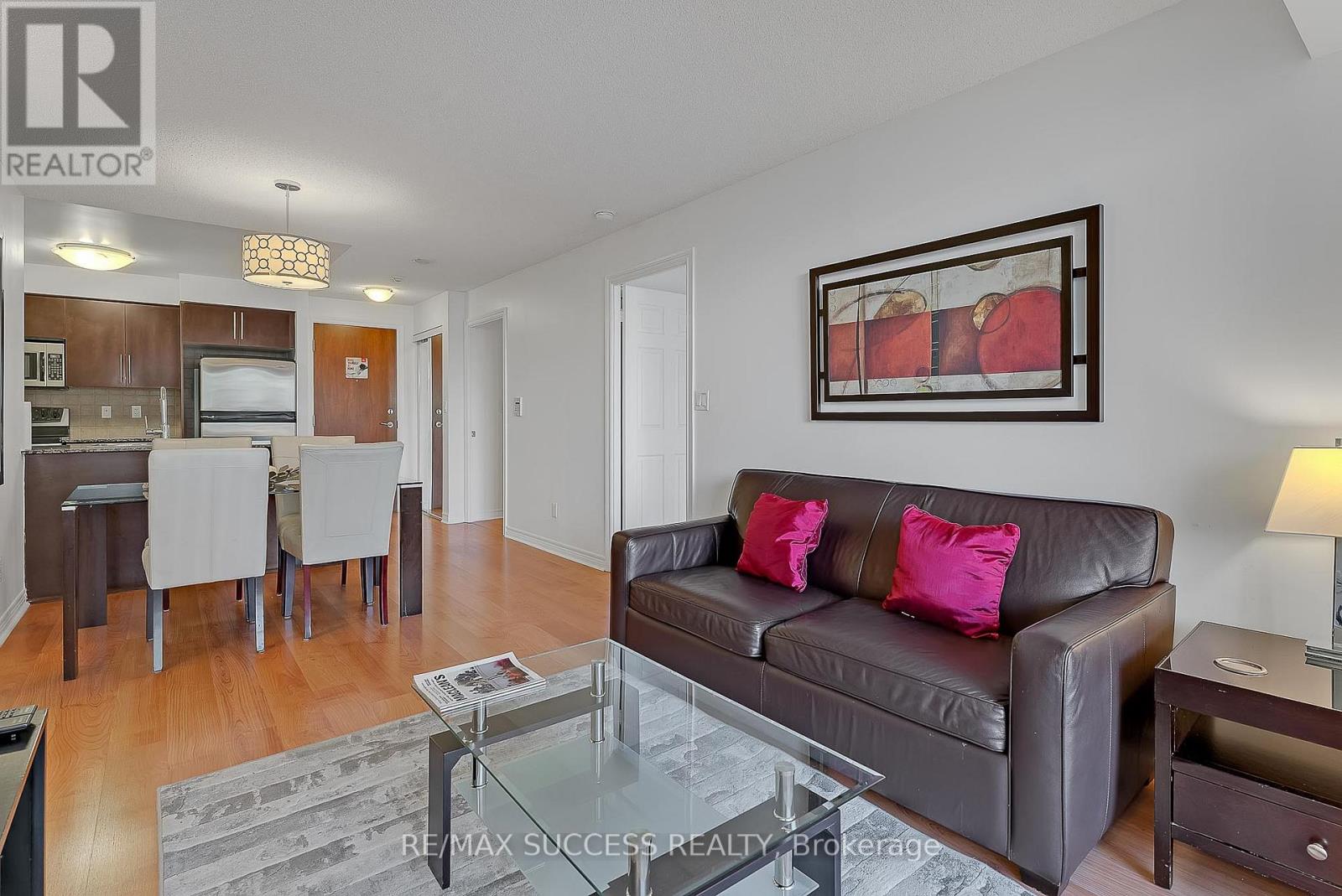 203 - 310 Burnhamthorpe Road W, Mississauga, Ontario  L5B 4P9 - Photo 15 - W13673898